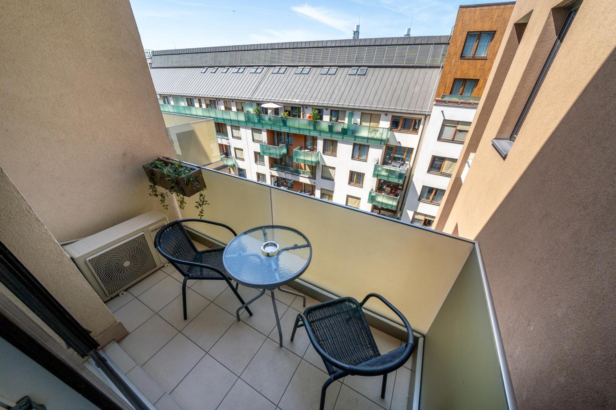 Apartament Elagant Nest Two *